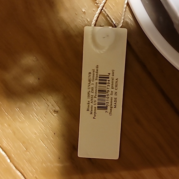 Retropop white sunglasses - Picture 5 of 5